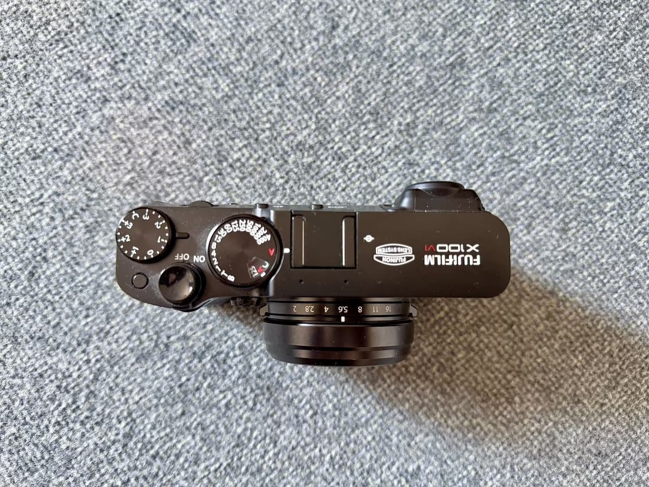 FUJIFILM X100 VI, black, very good condition, 1,900 shots