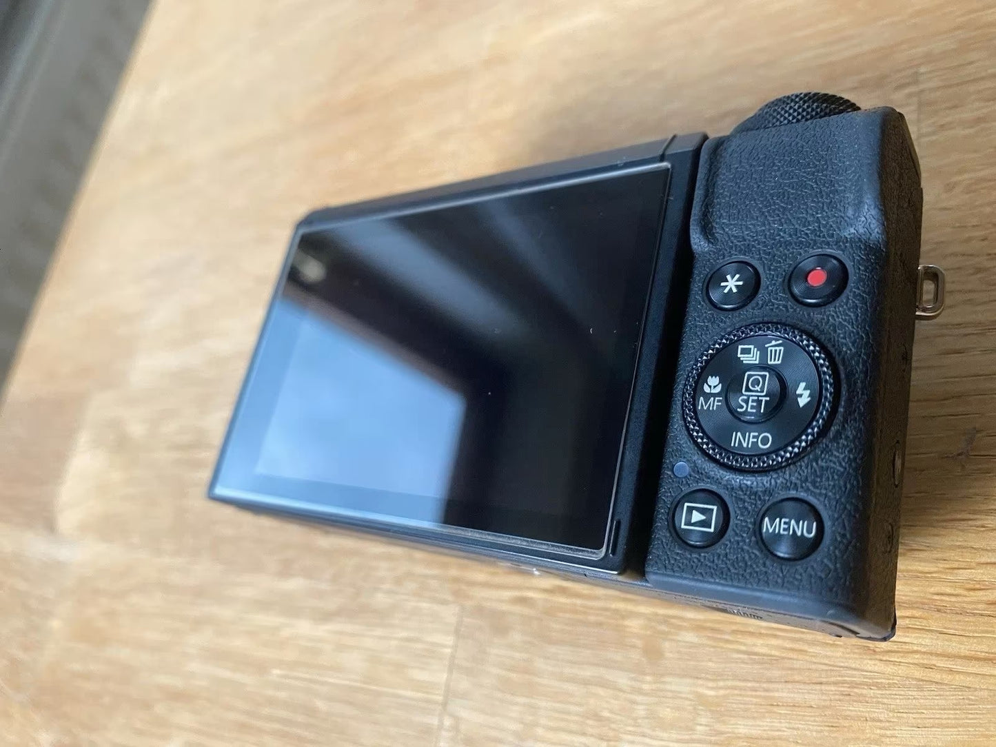 Canon PowerShot G7 X Mark III 20.1MP Compact Camera with Vlog Accessories