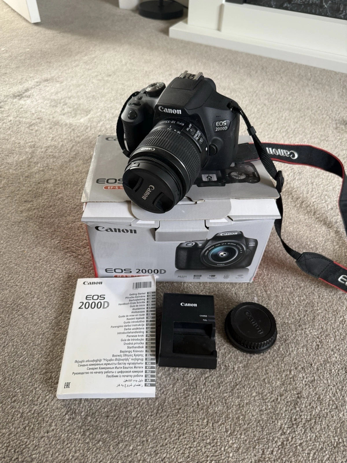 Canon EOS 2000D Digital SLR Camera 24.1MP EF-S 18-55mm IS II Kit Black