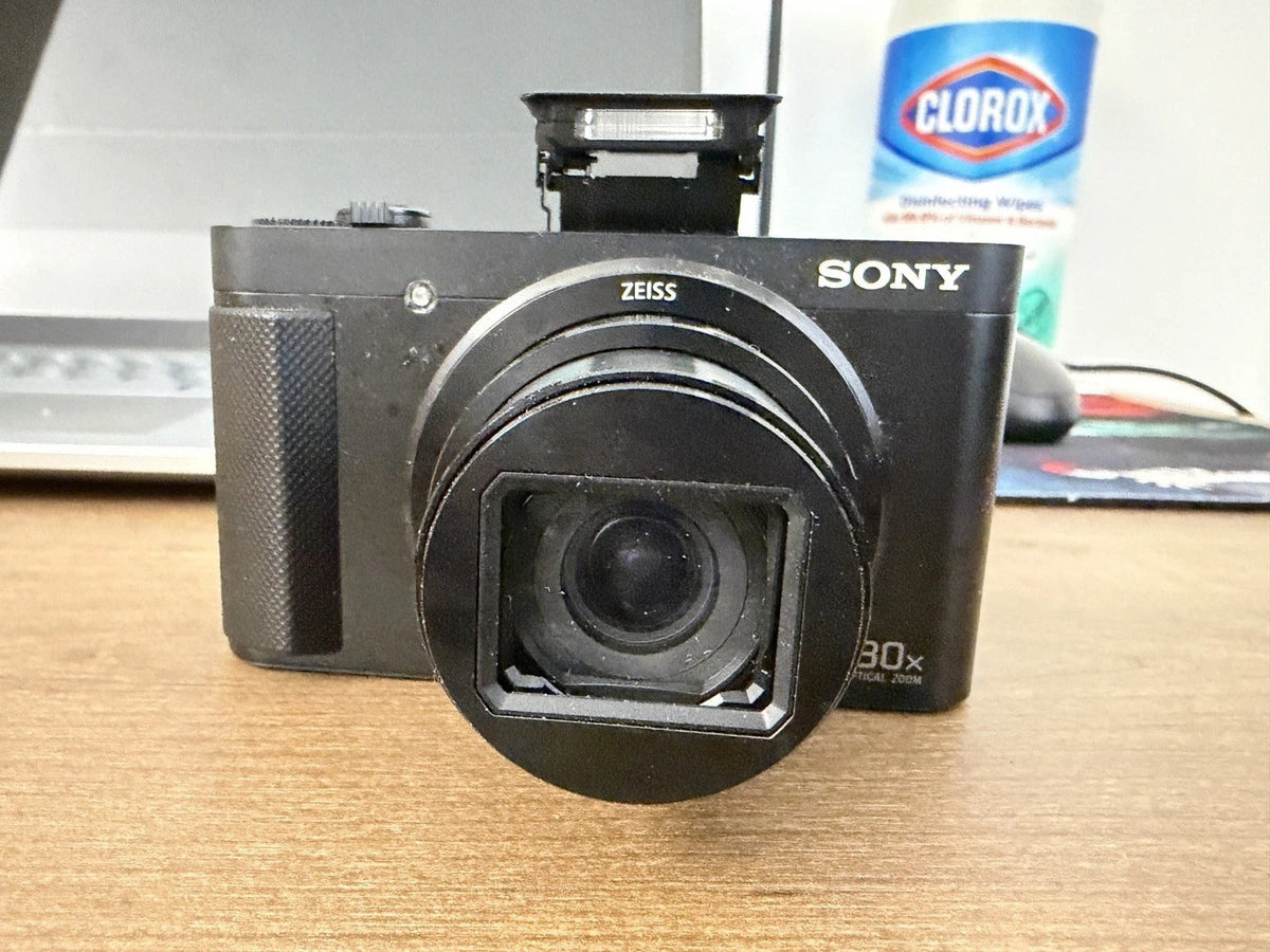 Sony Alpha a6300 Mirrorless Digital Camera w/ E PZ 16-50mm Zoom Lens 4 Batteries