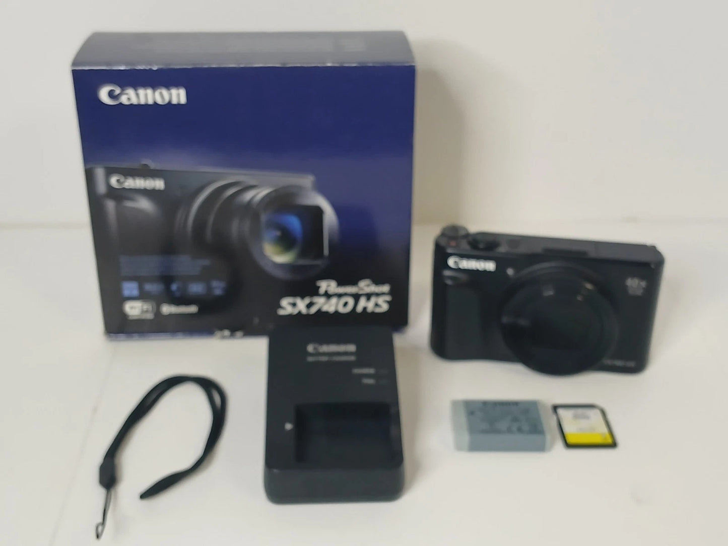 Canon PowerShot SX740 HS Digital Camera Black Tested Working