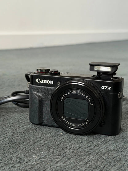Canon PowerShot G7 X Mark II 20.1 MP Digital Camera with Touchscreen - Black
