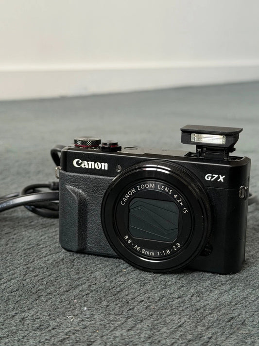 Canon PowerShot G7 X Mark II 20.1 MP Digital Camera with Touchscreen - Black