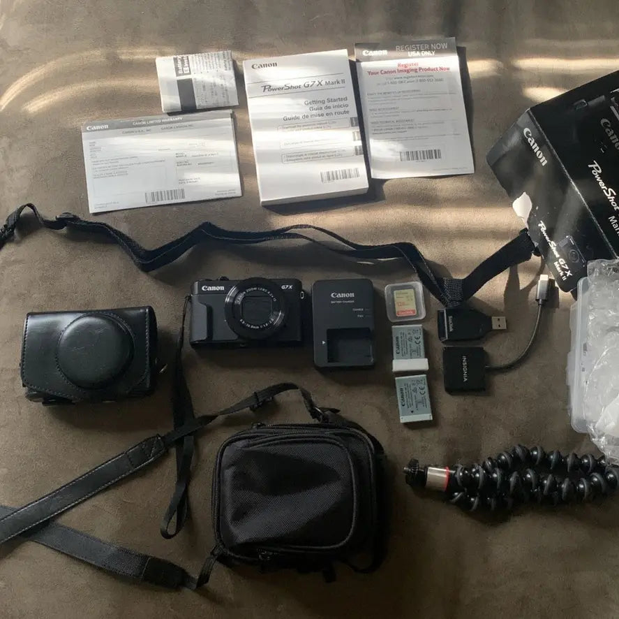 Canon G7X Mark II – Like New w/ Accessories, 128GB SD & Tripod