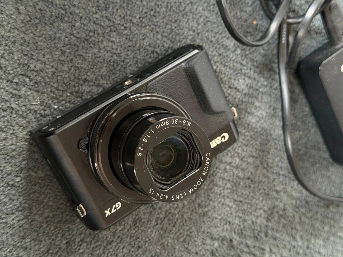 Canon PowerShot G7 X Mark II 20.1 MP Digital Camera with Touchscreen - Black