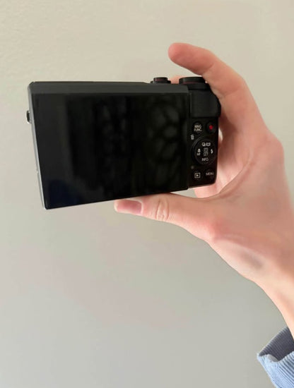 Canon PowerShot G7X Mark II Compact Digital Camera w/ Battery & Charger