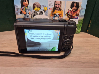 Canon PowerShot SX730 HS Digital Camera 20.3 MP 40x Optical Zoom Bluetooth Black