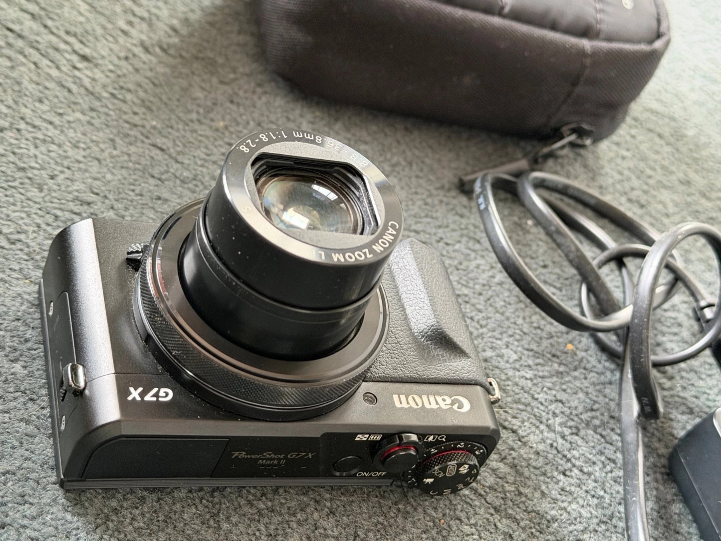 Canon PowerShot G7 X Mark II 20.1 MP Digital Camera with Touchscreen - Black