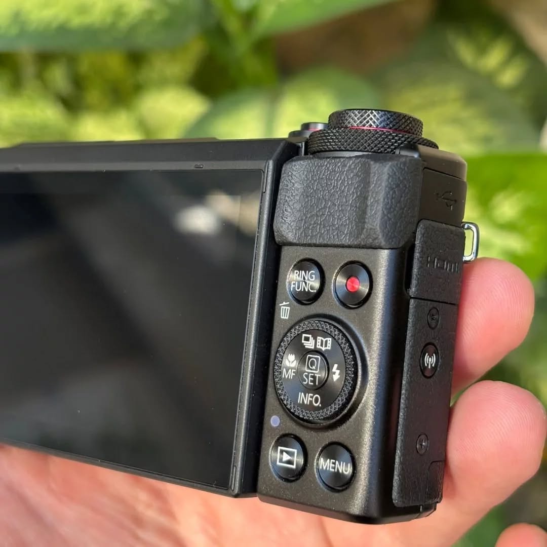 Canon PowerShot G7x Mark II 10/10