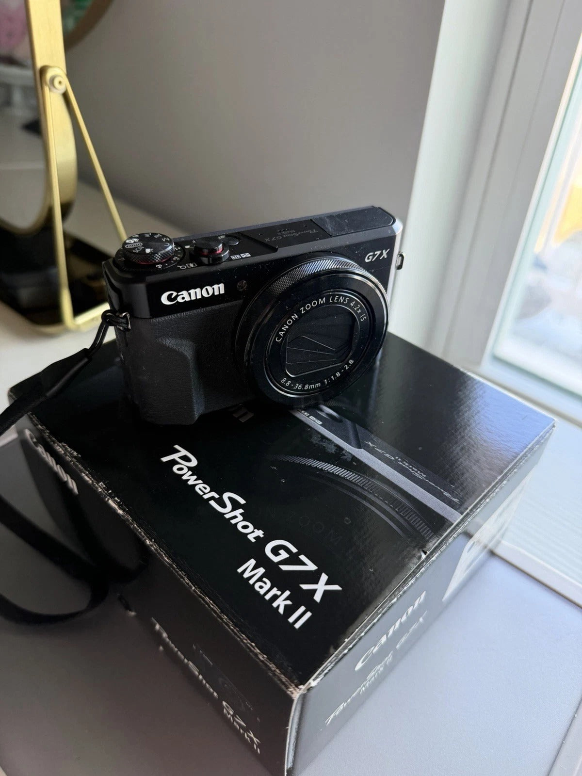 Canon PowerShot G7 X Mark II – Fully Working, No Cosmetic Damage – Includes SD Card
