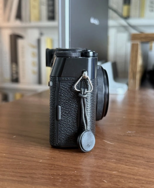 Fujifilm X100VI Black digital camera and box in immaculate condition