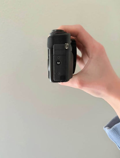 Canon PowerShot G7X Mark II Compact Digital Camera w/ Battery & Charger