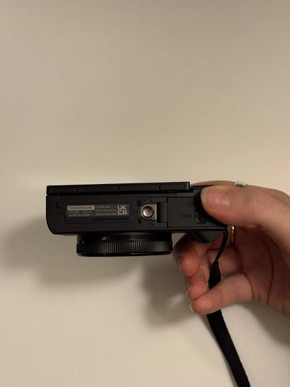 Canon PowerShot G7 X Mark III – 20.1MP Black Digital Camera – Compact Vlogging Point & Shoot