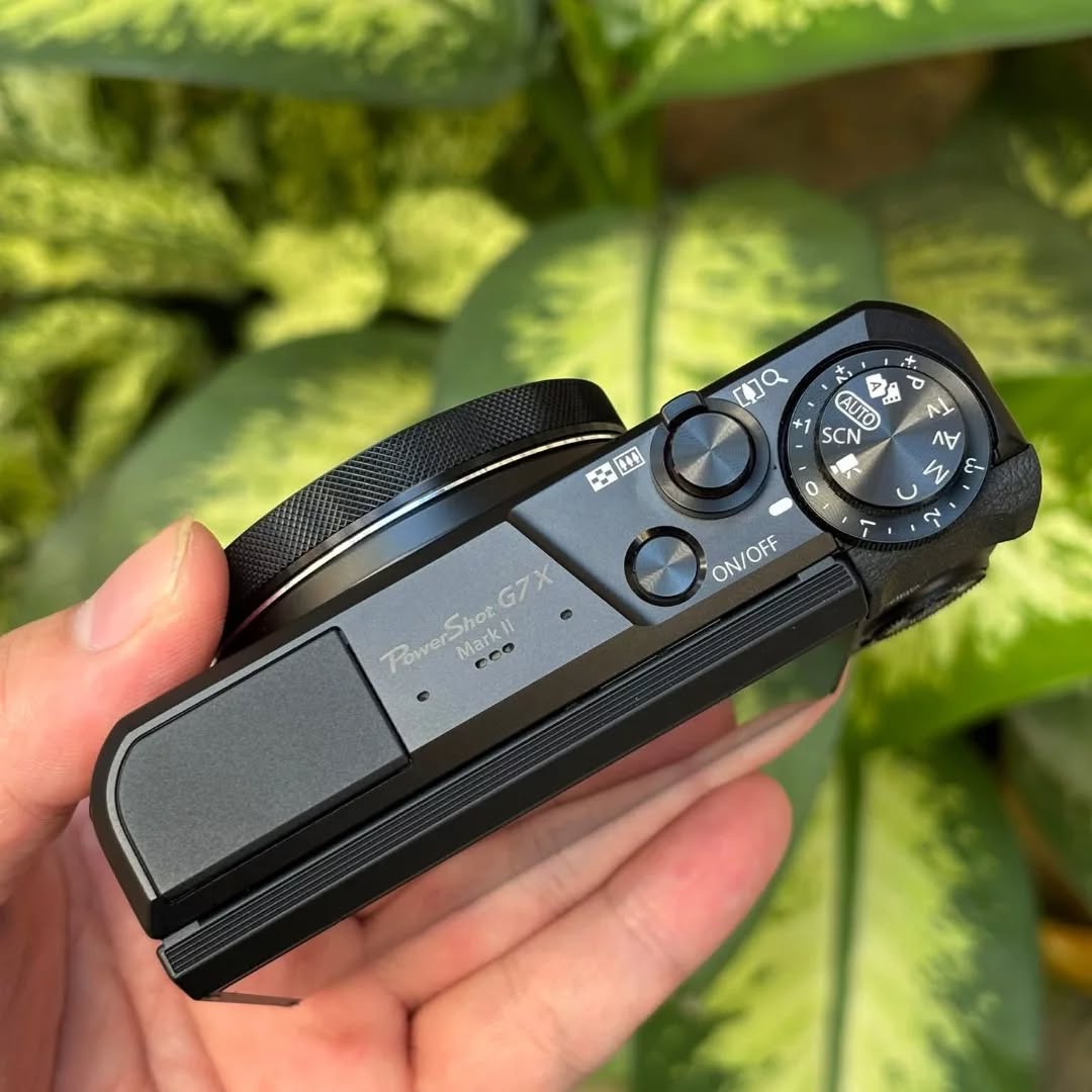 Canon PowerShot G7x Mark II 10/10