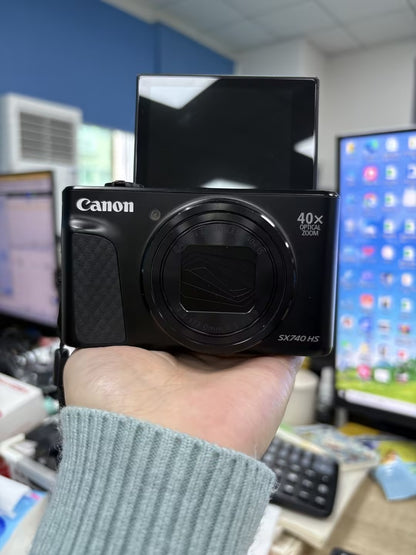 Canon PowerShot SX740 HS 20MP 40 x Zoom 4K Digital Point & Shoot Camera