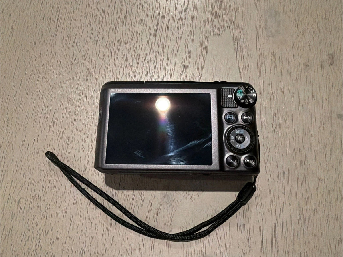 Canon PowerShot SX740 HS 20.3MP 40x Zoom Black Wi-Fi 4K Digital Camera