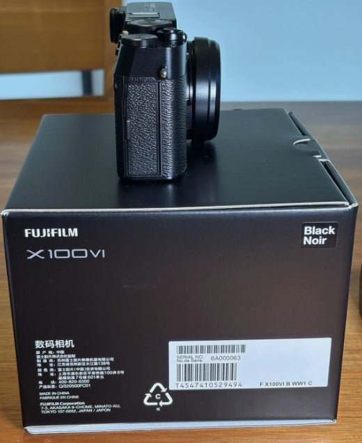 Fujifilm X100VI [Mint Condition] Black, Low Shutter Count with Extra Accessories