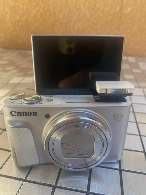 Canon PowerShot SX730 HS 20.3MP Digital Camera – Silver – Works Perfect