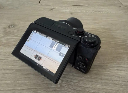 Canon PowerShot G7 x Mark II Digital Camera with Accessories