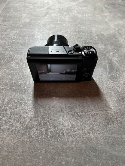 New Canon PowerShot G7 X Mark III Black + Accessory Pack