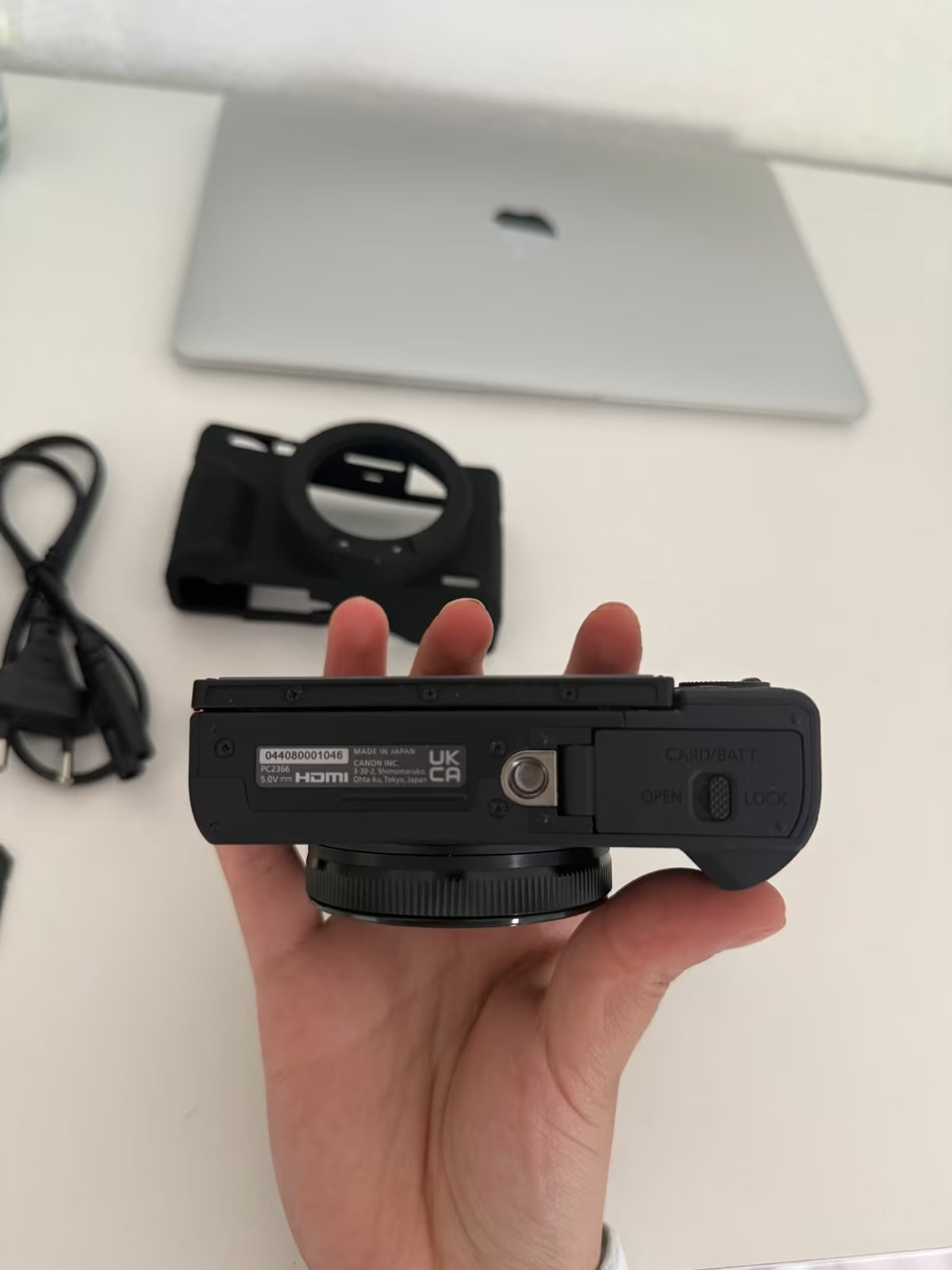 Canon G7X Mark III (NEW) + Full Accessories – Perfect Vlogging Set!
