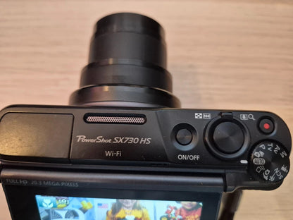 Canon PowerShot SX730 HS Digital Camera 20.3 MP 40x Optical Zoom Bluetooth Black