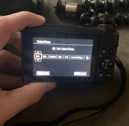 Canon G7X Mark II – Like New w/ Accessories, 128GB SD & Tripod