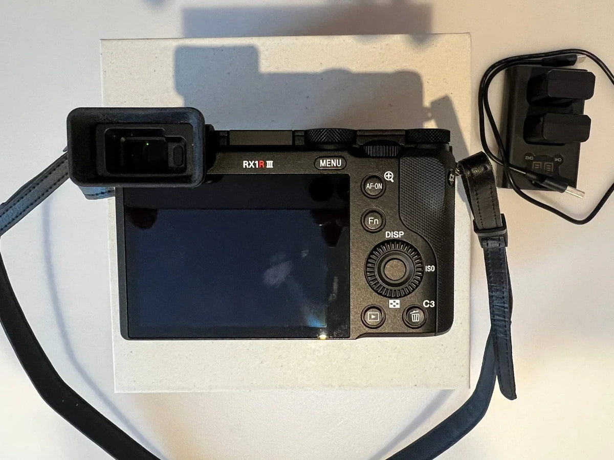 Sony RX1R III | Ultra-Premium Full-Frame Compact - Like New