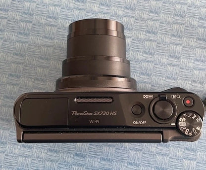 Canon PowerShot SX730 HS 20.3MP Digital Camera – Original Owner + 2 Camera Cases