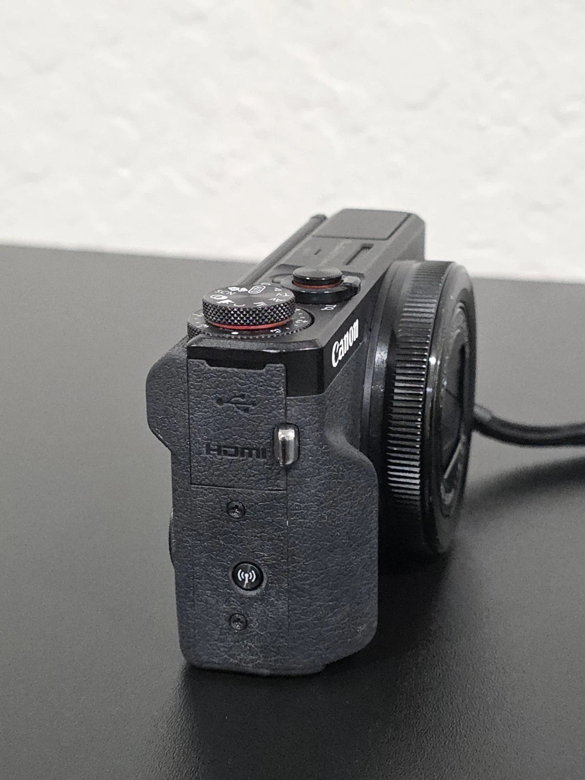 Canon PowerShot G7 X Mark III 20.1MP Digital Point & Shoot Camera - Black