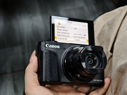 Canon PowerShot SX740 HS 20MP 40 x Zoom 4K Digital Point & Shoot Camera