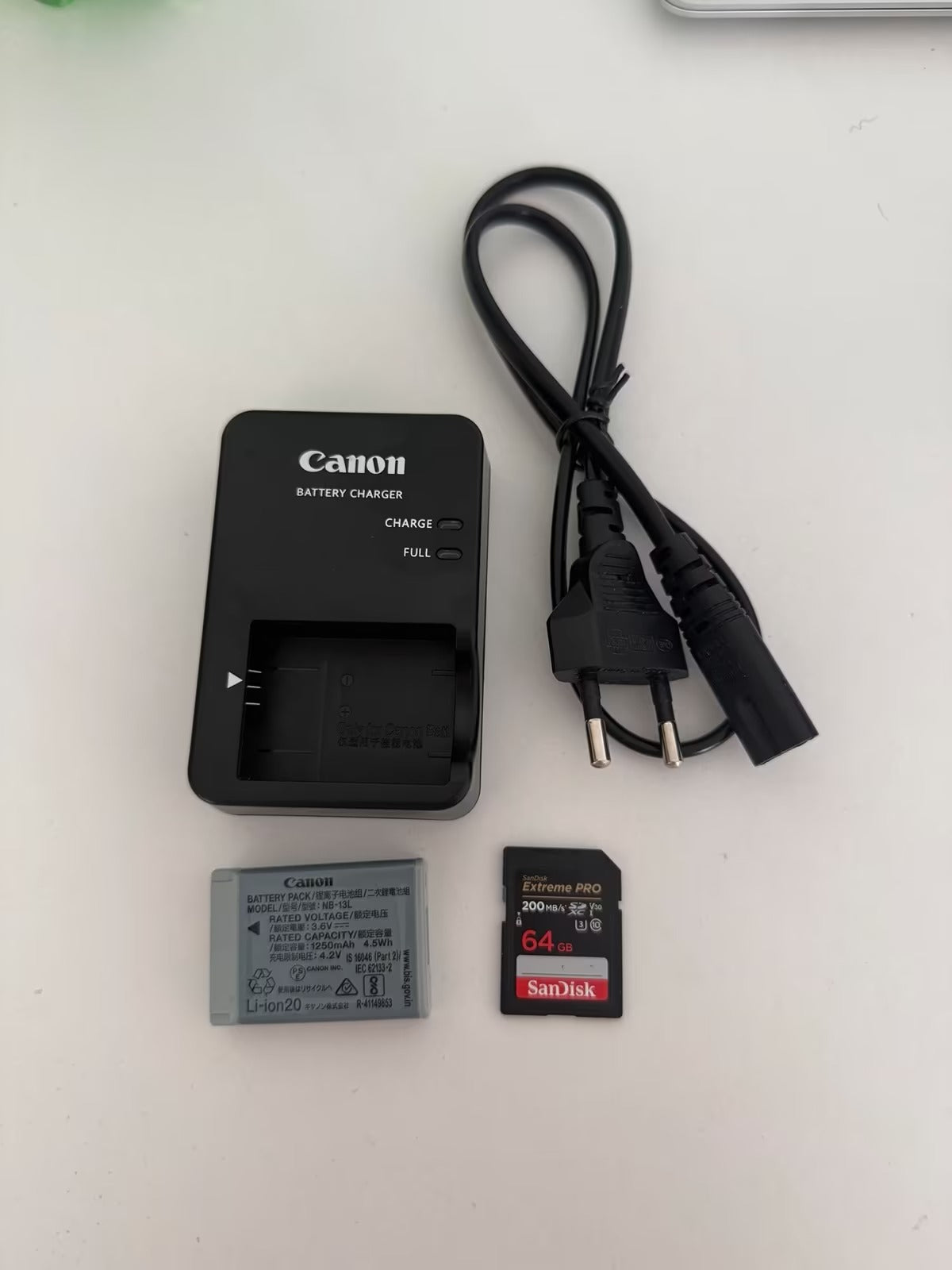 Canon G7X Mark III (NEW) + Full Accessories – Perfect Vlogging Set!
