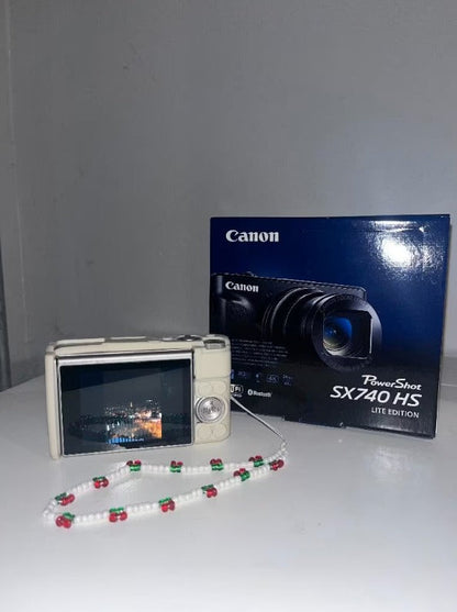 Canon PowerShot SX740 HS Compact Digital Camera 20.3MP – Silver
