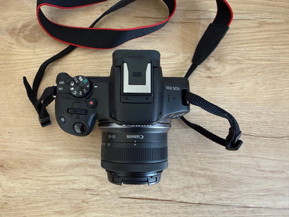 Canon EOS R50 Mirrorless Camera Black + RF-S 18-45mm