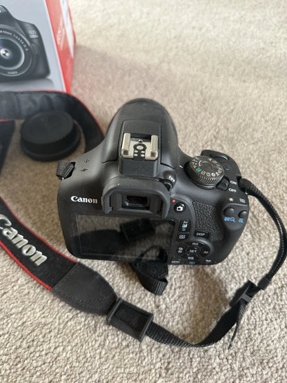 Canon EOS 2000D Digital SLR Camera 24.1MP EF-S 18-55mm IS II Kit Black