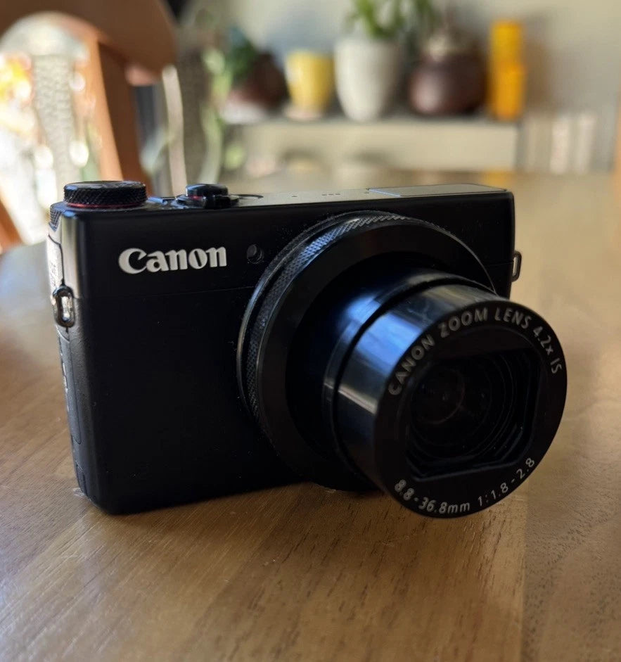 [USA] Canon PowerShot G7 X Mark I - p20.2MP Digital Camera - ONLY USED TWICE