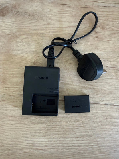 Canon EOS R50 Mirrorless Camera Black + RF-S 18-45mm