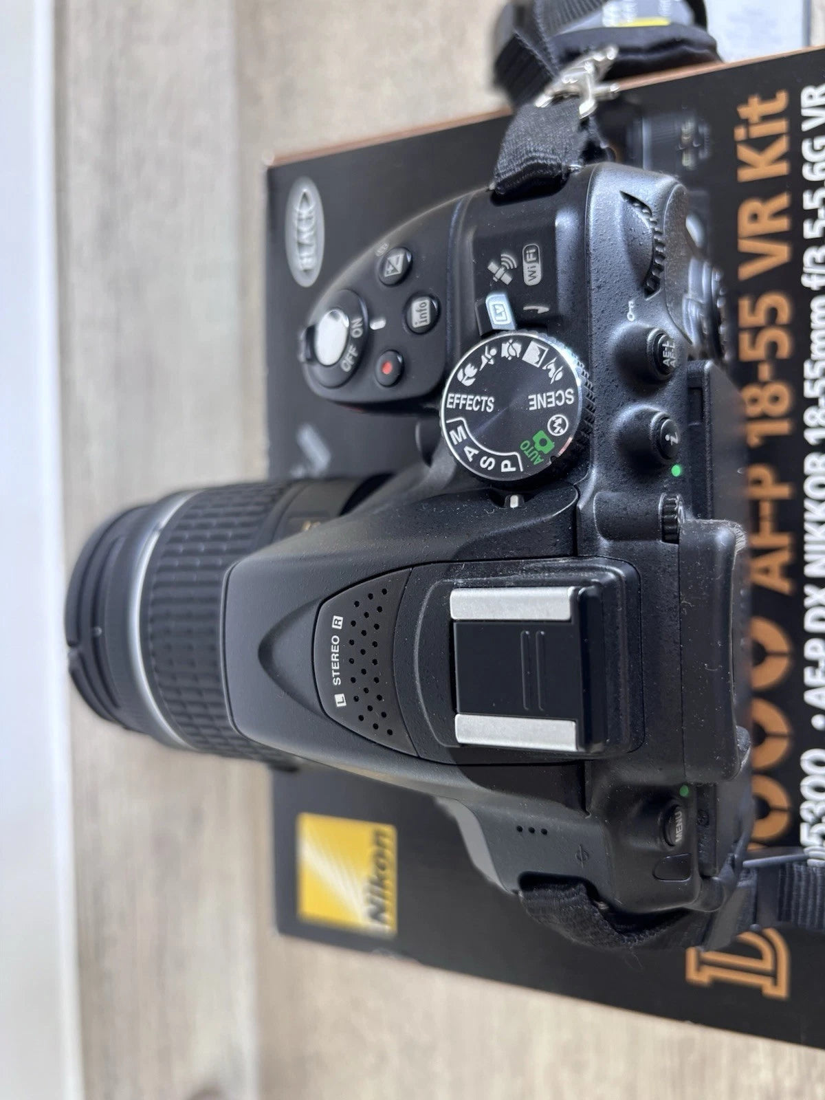 Nikon D5300 24.2MP Digital SLR Camera - Black (AF-P DX VR 18-55mm Lens) Bag