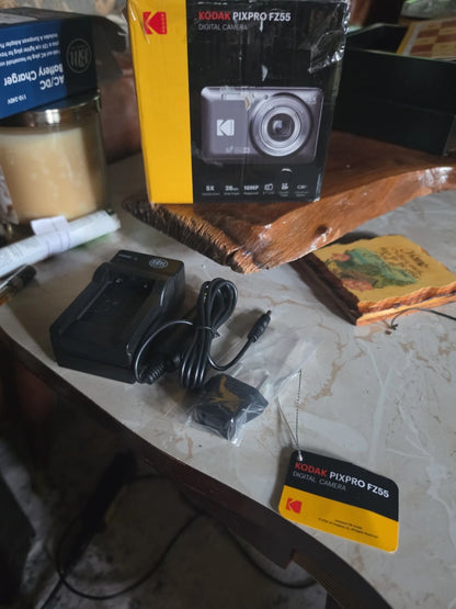 Kodak PIXPRO FZ55 16MP Digital Camera - Red