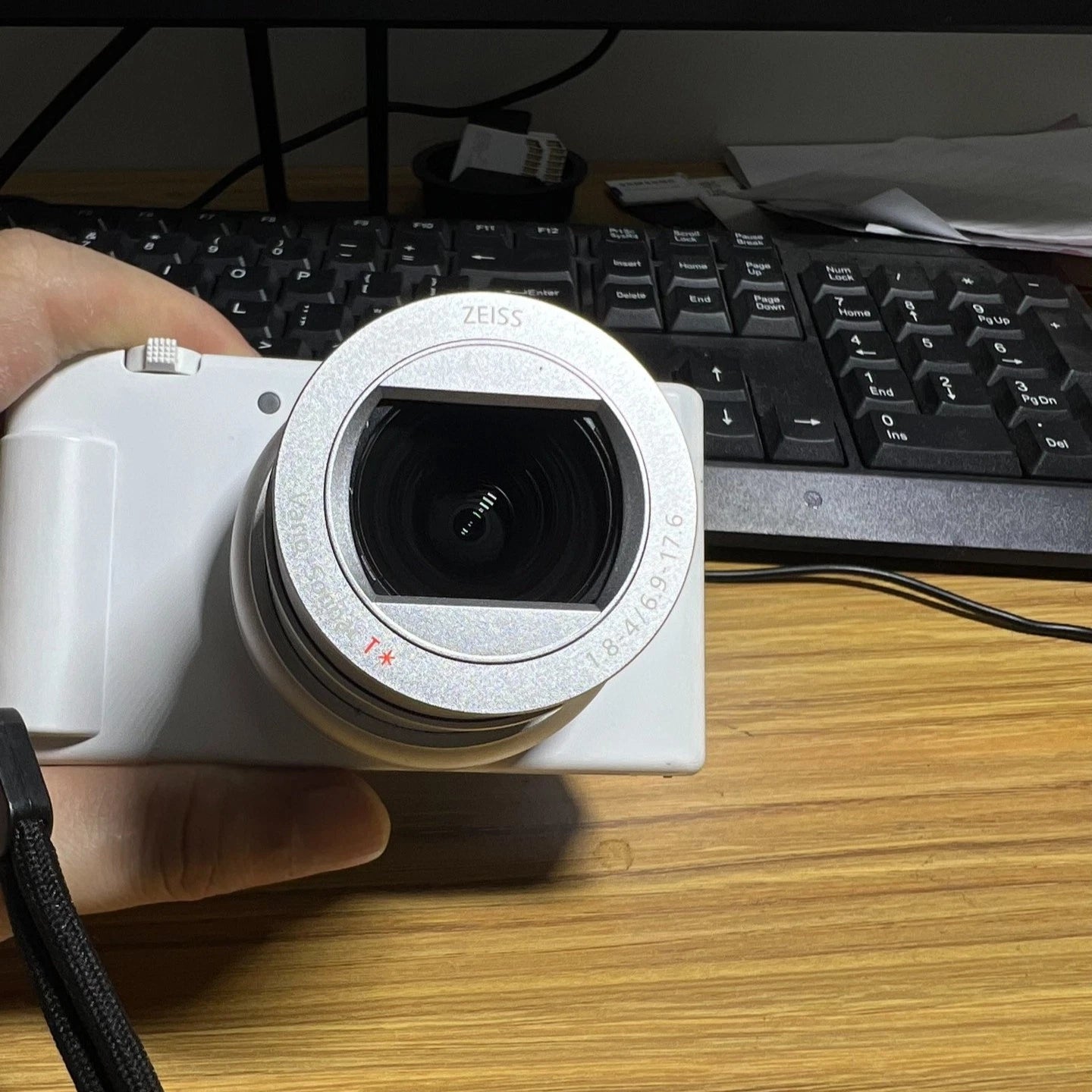 Sony ZV-1ii ZV-1 M2 Digital Camera 20.1 MP 4K Video Recording Wi-Fi Black/ White
