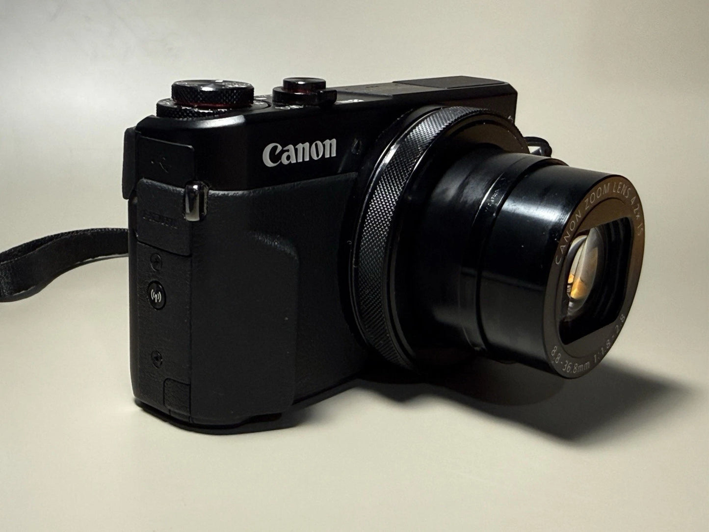 Canon PowerShot G7x Mark II 20.1MP Digital Camera 4.2x Optical Zoom Black 90%New