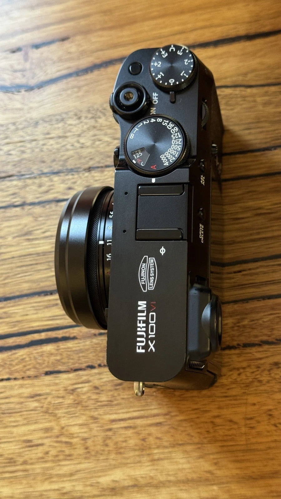 Fujifilm X100VI – Excellent Condition | 900 Shutter Count | Premium Accessories