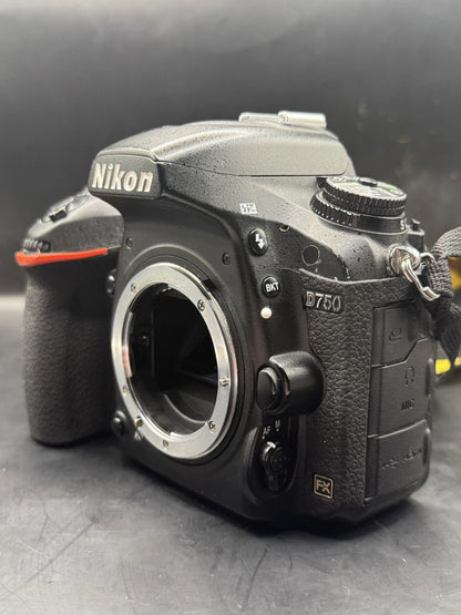 Nikon D750 Digital SLR Camera (Body Only) - Tested & Working - Read!