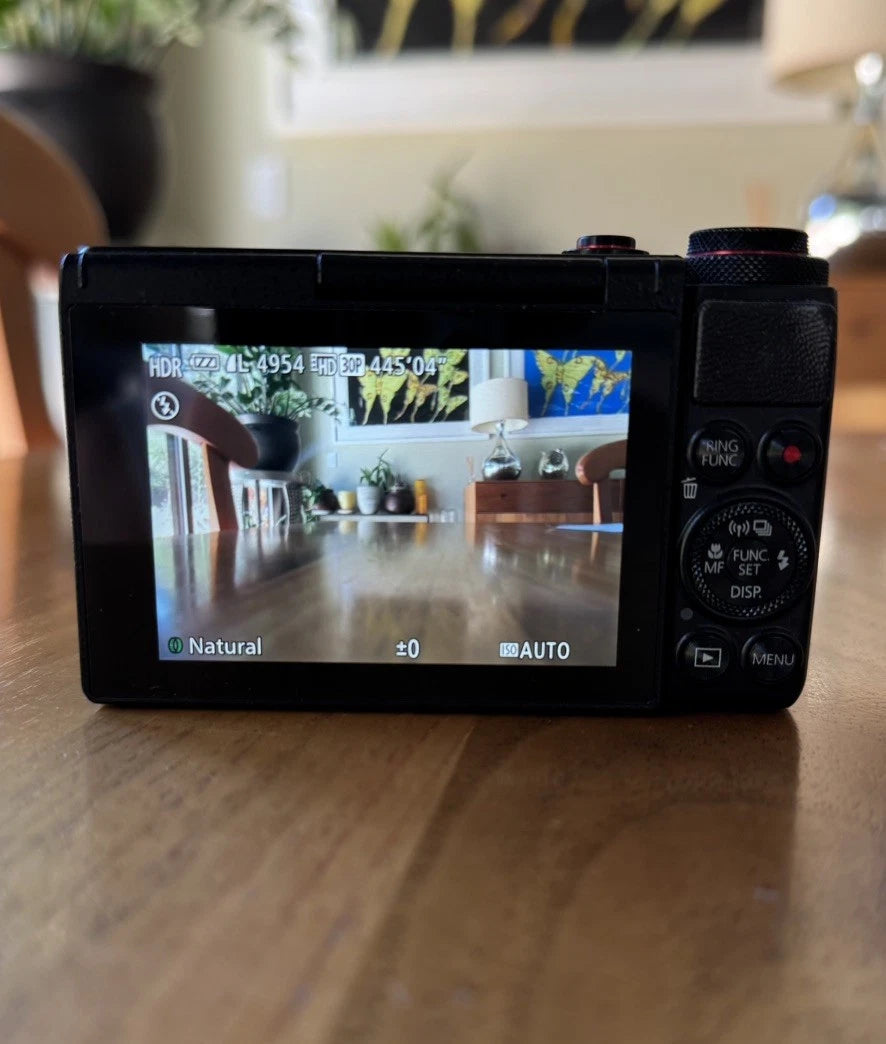 [USA] Canon PowerShot G7 X Mark I - p20.2MP Digital Camera - ONLY USED TWICE