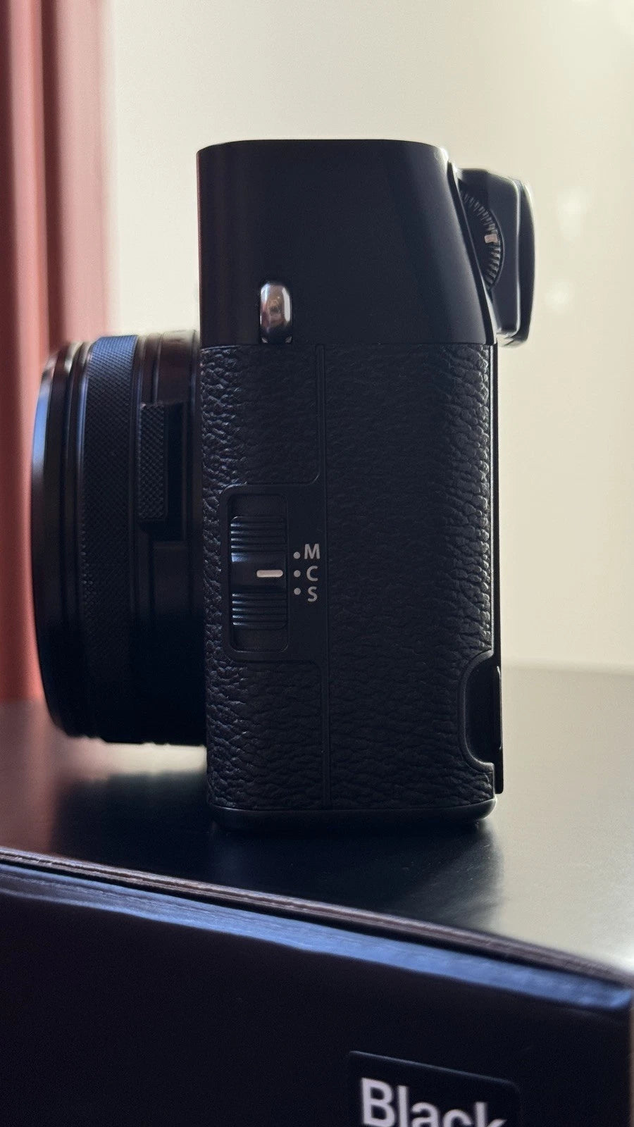 Fujifilm X100VI – Excellent Condition | 900 Shutter Count | Premium Accessories