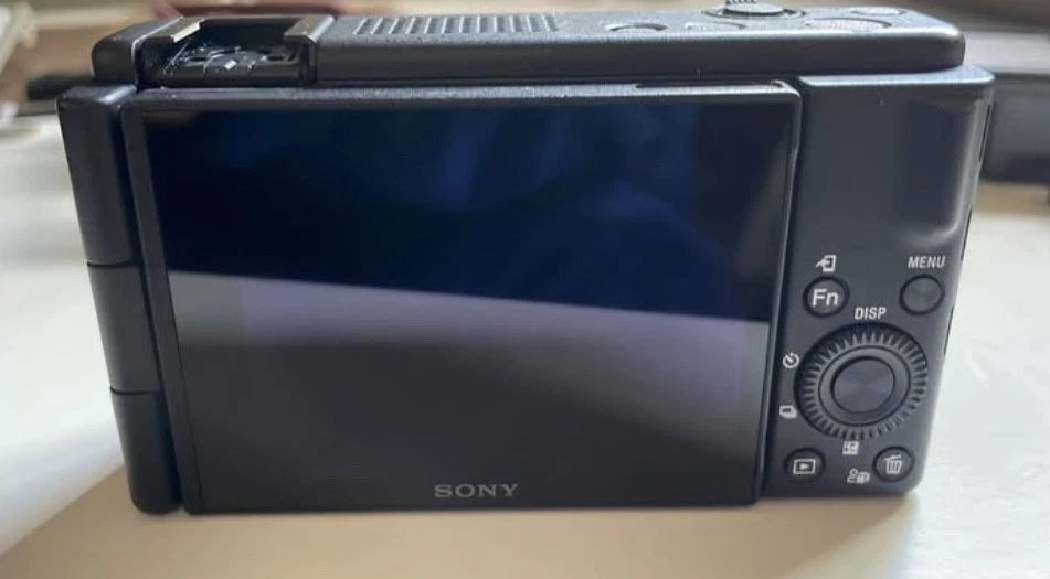 Sony ZV-1F 20.1MP 4K f/2 Vlogging Digital Camera - Black