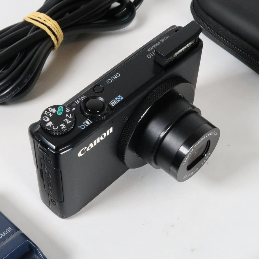Canon PowerShot S110 12.1 MP Digital Camera Black with Case and SD Card - Excellent Condition
