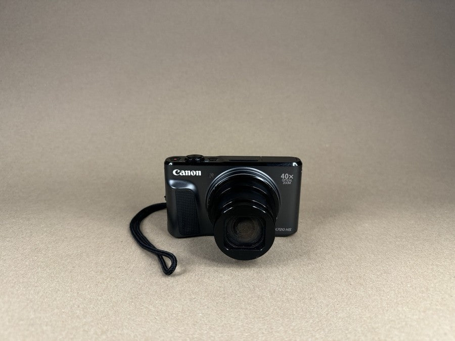 Canon PowerShot SX720 HS 20.3MP Digital Camera - Black (Body Only) with Cracked Screen