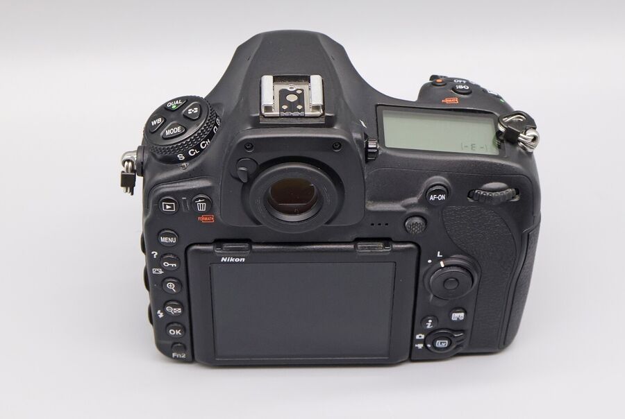 Nikon D850 45.7MP Digital SLR Camera Body