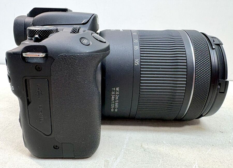 Canon EOS R50 with 24-105mm Lens